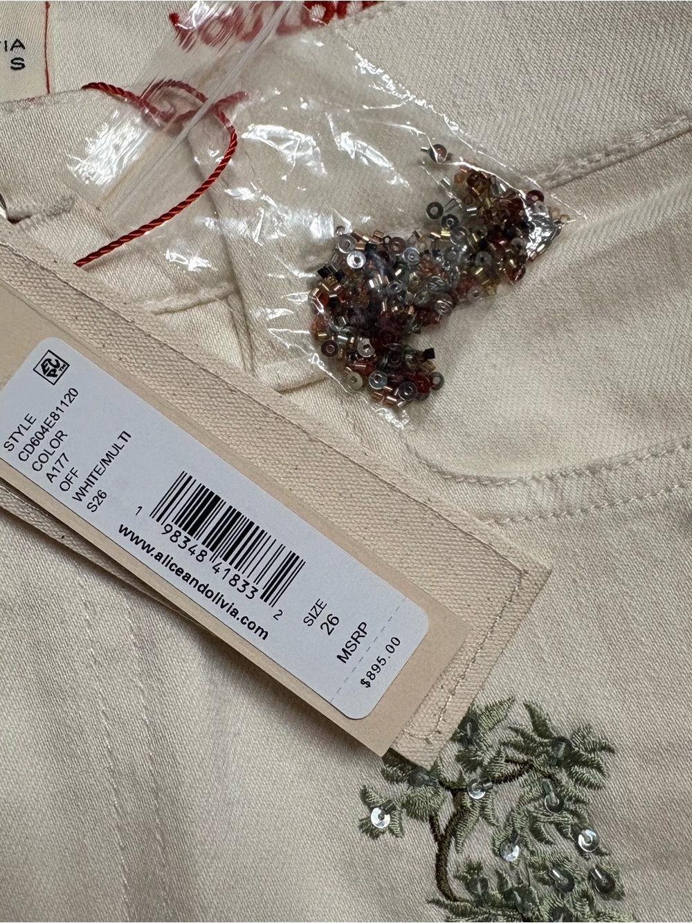 NWT Alice + Olivia Beautiful High Rise Bell Embroidered Flare Jeans 26 - Picture 2 of 11